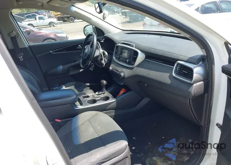 2016 Kia Sorento 2.4L Lx из США, поврежденный, VIN 5XYPG4A36GG064350